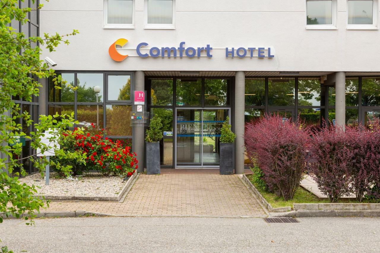 Comfort Hotel Aeroport Lyon St Exupery Colombier-Saugnieu Exteriér fotografie